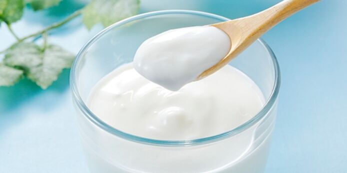 арыктоо үчүн табигый йогурт